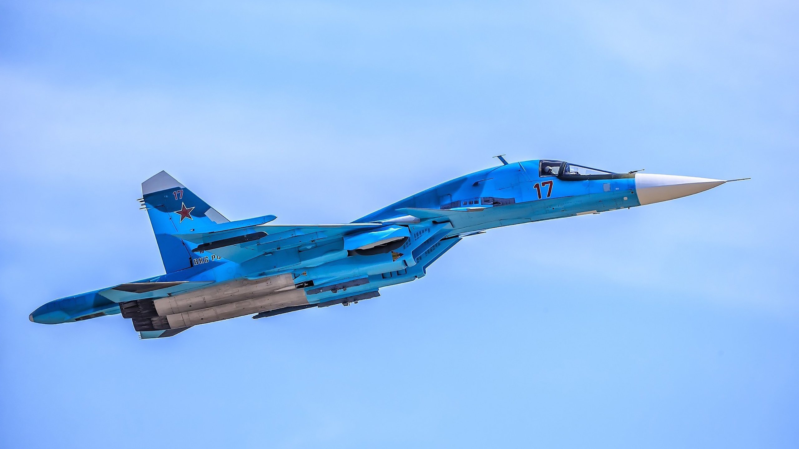 开云kaiyun-_山地滑翔伞：在空中俯瞰壮丽山河_，山上滑翔