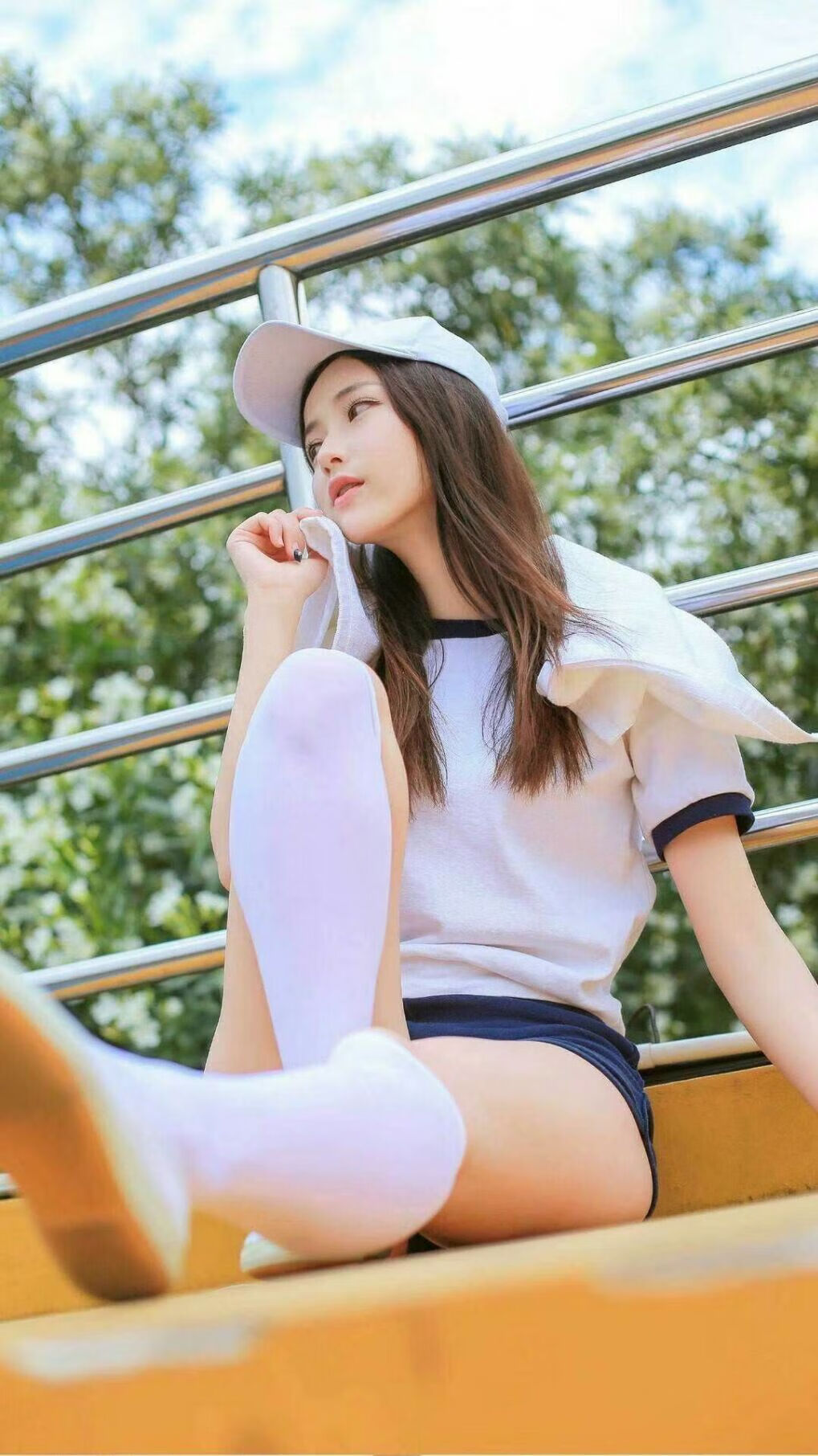 开云官方-乔治数据爆表快船东部前四稳固，乔治快船续约