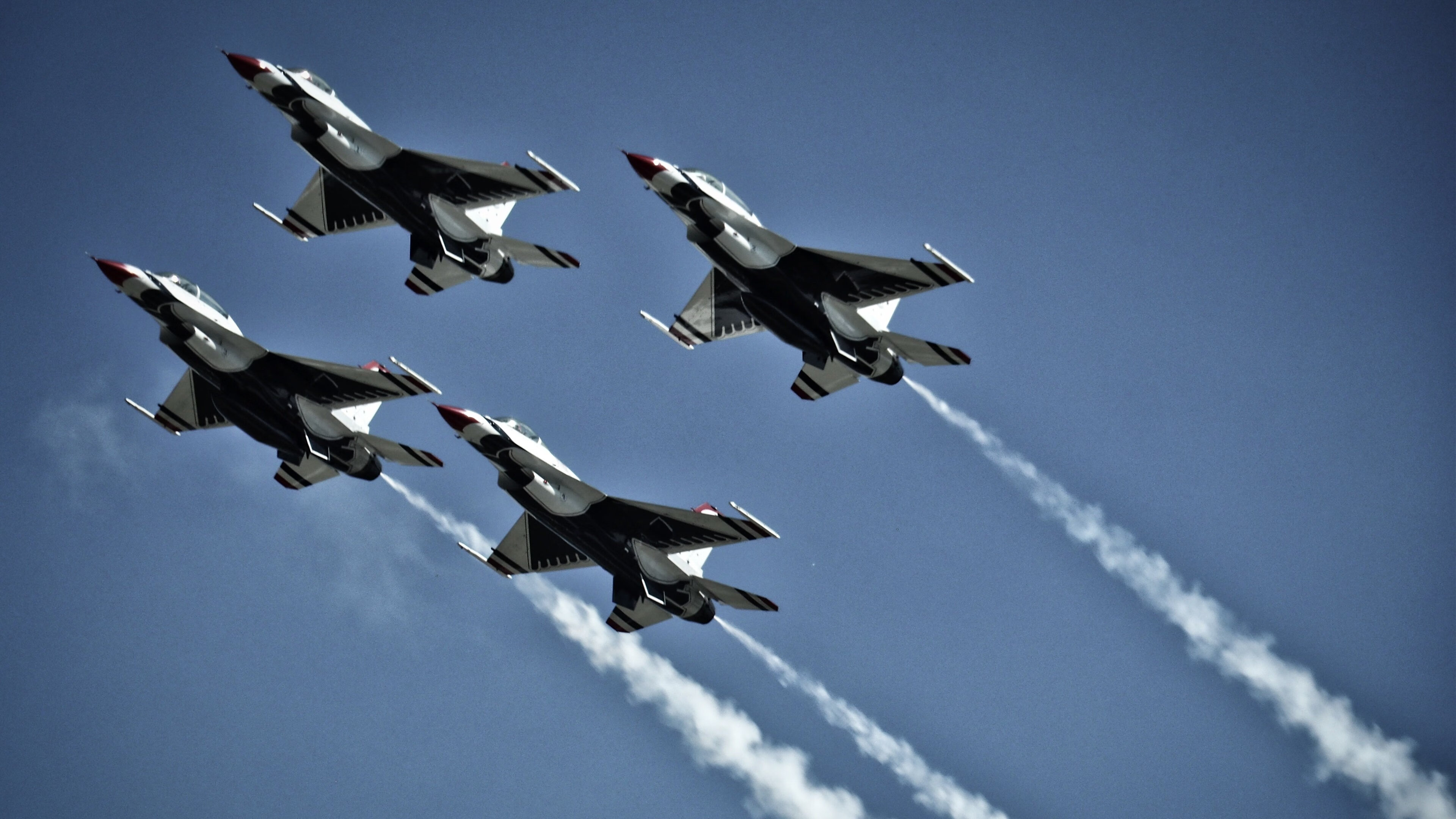 牙买加女篮在国际比赛中崭露头角，体育运动繁荣